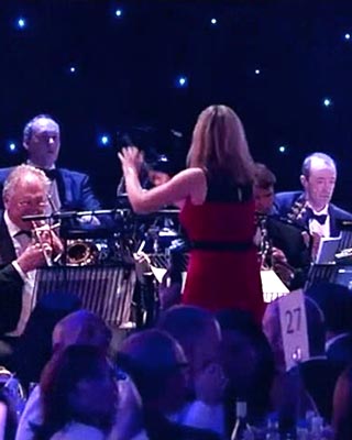 Tansy Aked conducting